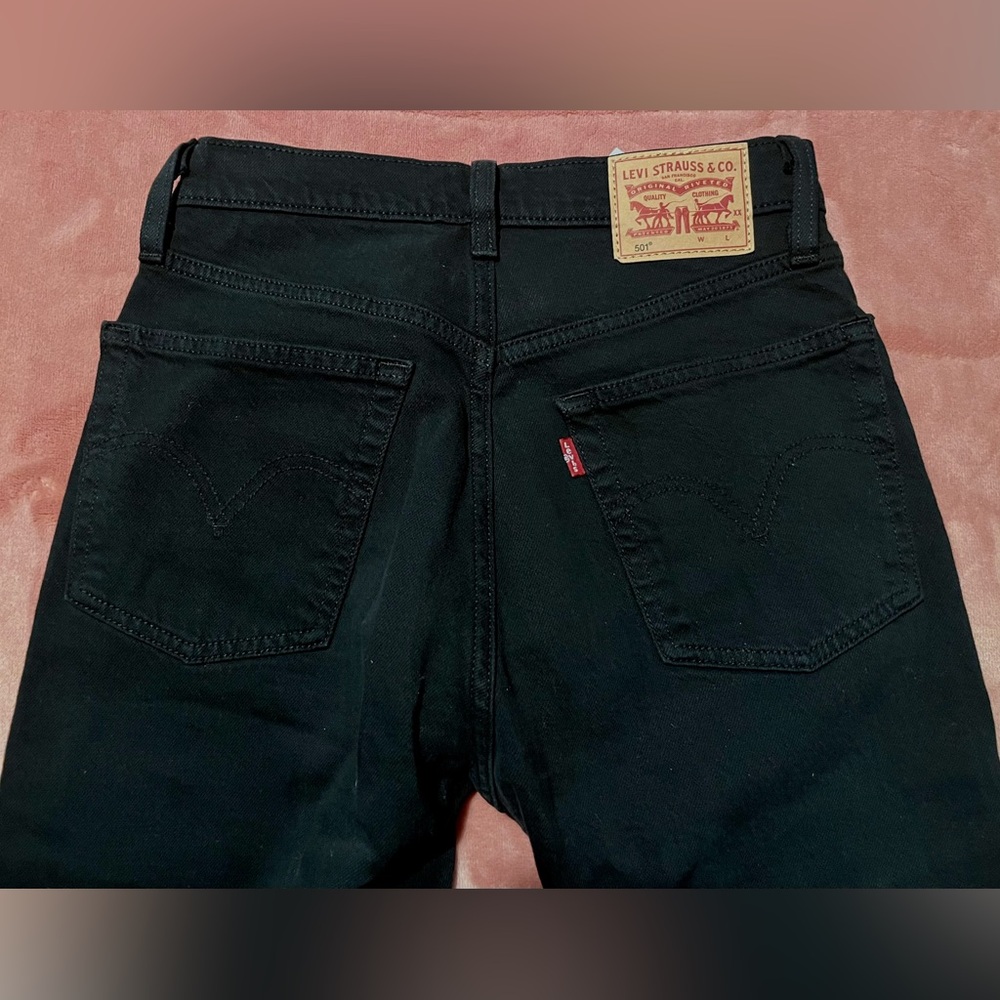 Black Levi jeans